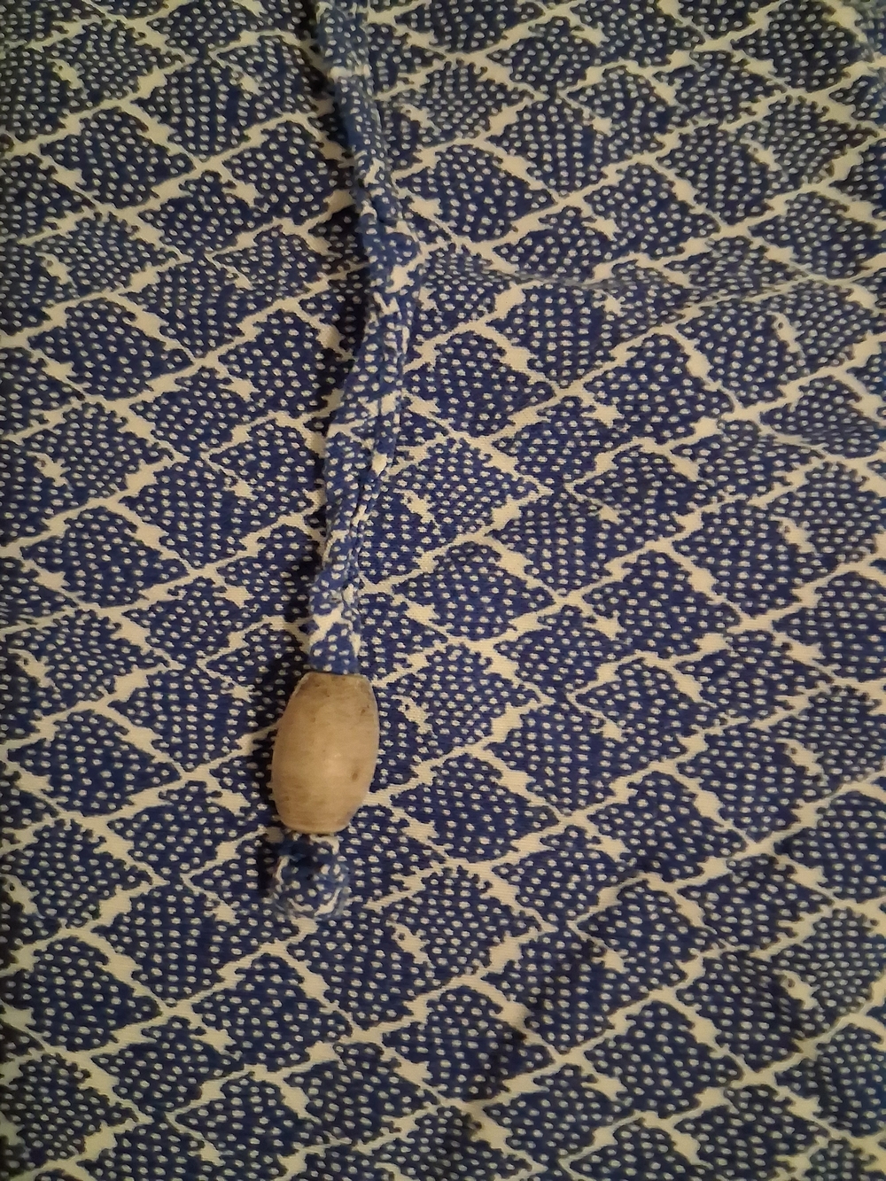 Old Navy Blue Pattern Drawstring Joggers - Picture 4 of 9